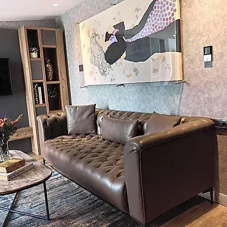 فندق أفانتجارد شيشلي 4*